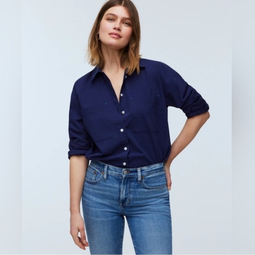 Madewell Blue Button Down Long Sleeve, Fits a 31” Bust, Women’s Size XXS (000)